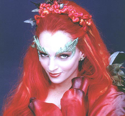 uma thurman poison ivy pictures. poison ivy primo piano